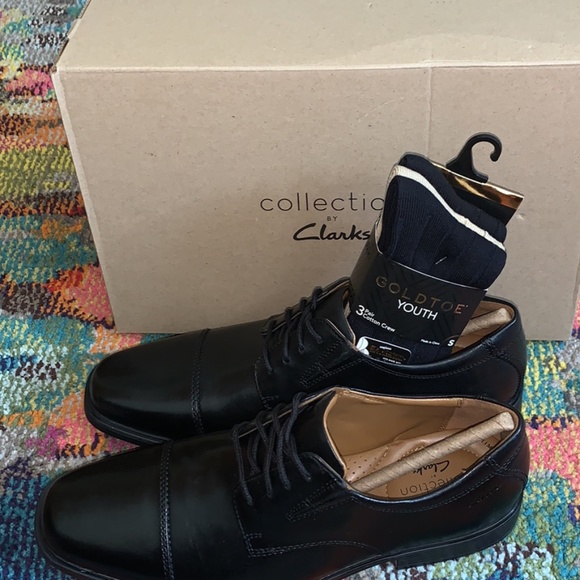 Mens 7 1/2 Clarks Tilden Cap Oxford shoes main image 6
